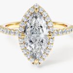 Marquise Halo Lab Grown Elmas Nisan Yuzuk With Pave Set Side Stones (2.00 Ct)