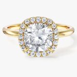 Cushion Halo Moissanit Nisan Yuzuk (2.00 Ct)