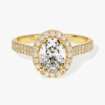 Double Shank Oval Halo Moissanit Nisan Yuzuk (1.50 Ct)