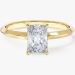 Knife Edge Radiant Lab Grown Elmas Nisan Yuzuk (1.00 Ct)