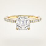 Asscher Cut Moissanit Nisan Yuzuk With Pave Set Side Stones (1.50 Ct)